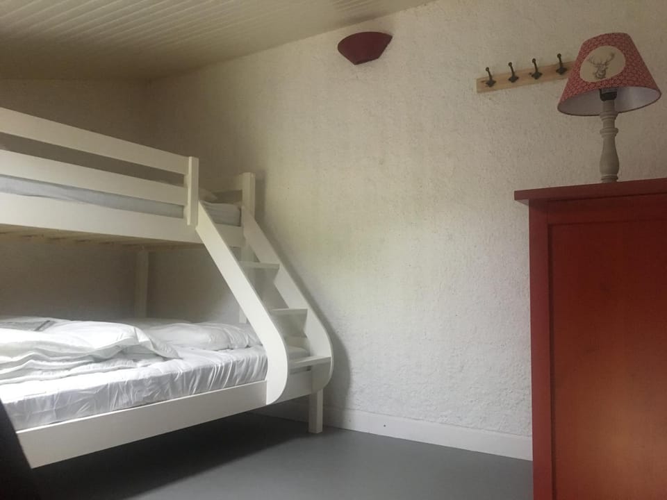 Cocooning Auvergnat Apartment in Auvergne-Rhône-Alpes