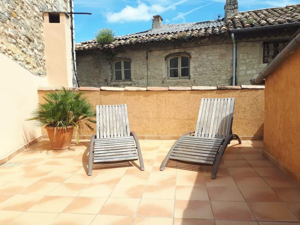 Appartement au coeur du village- Ref12 Apartment in Provence