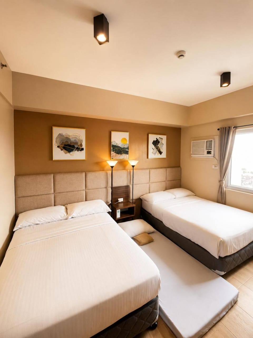 Twin Bed Unit- MIGAs Haven at Sunvida Tower Apartment hotel in Lapu-Lapu City