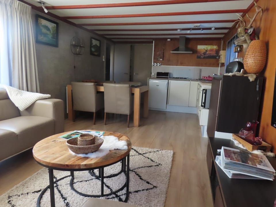 Dining area, kitchen, kitchen