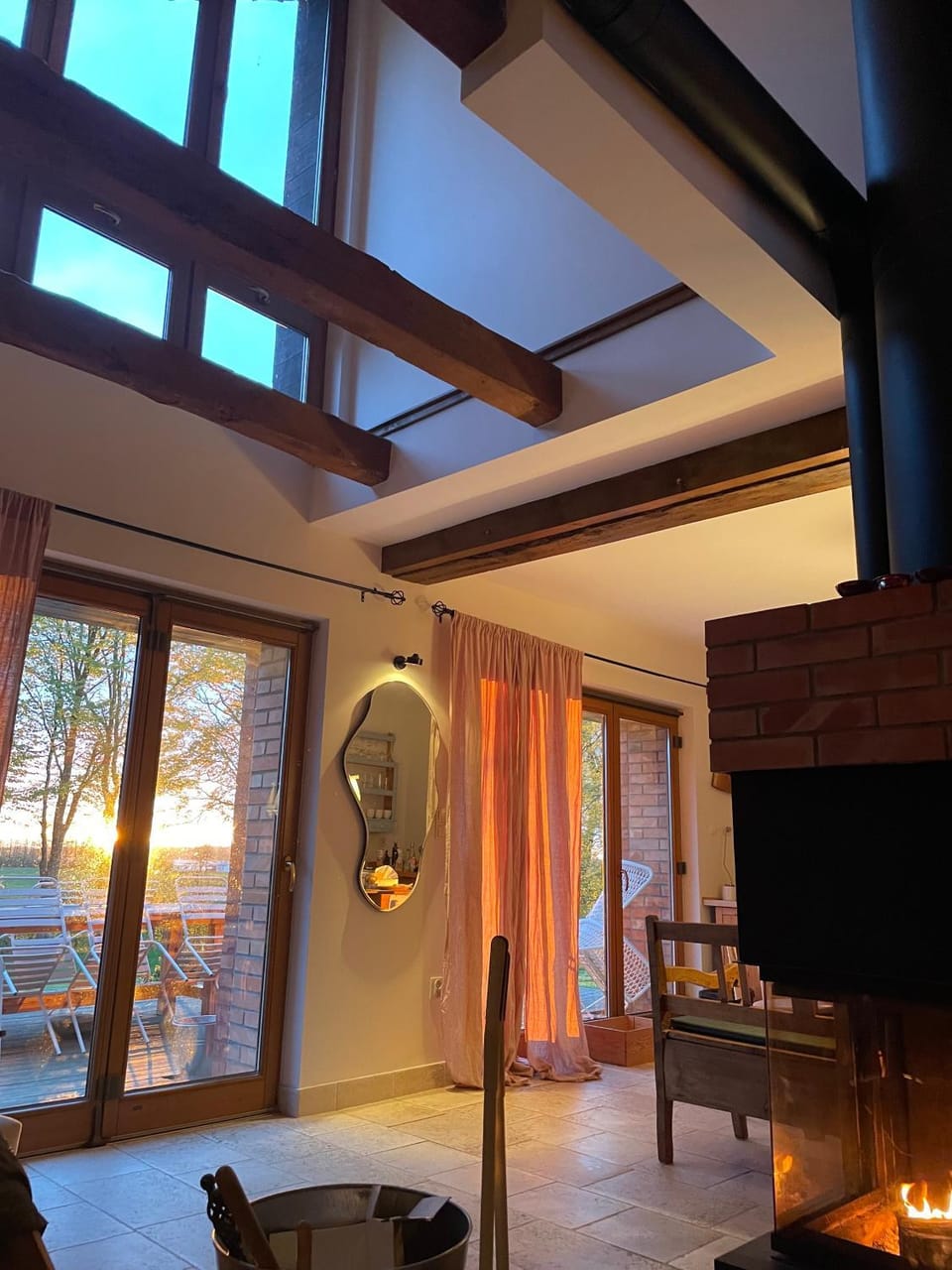 View (from property/room), Living room, flat iron