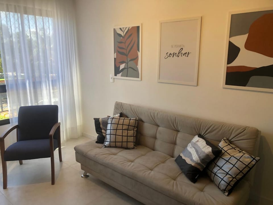 Apartamento em Guarajuba, BAHIA 1 Tudo Novinho e Finamente Decorado Apartment in State of Bahia