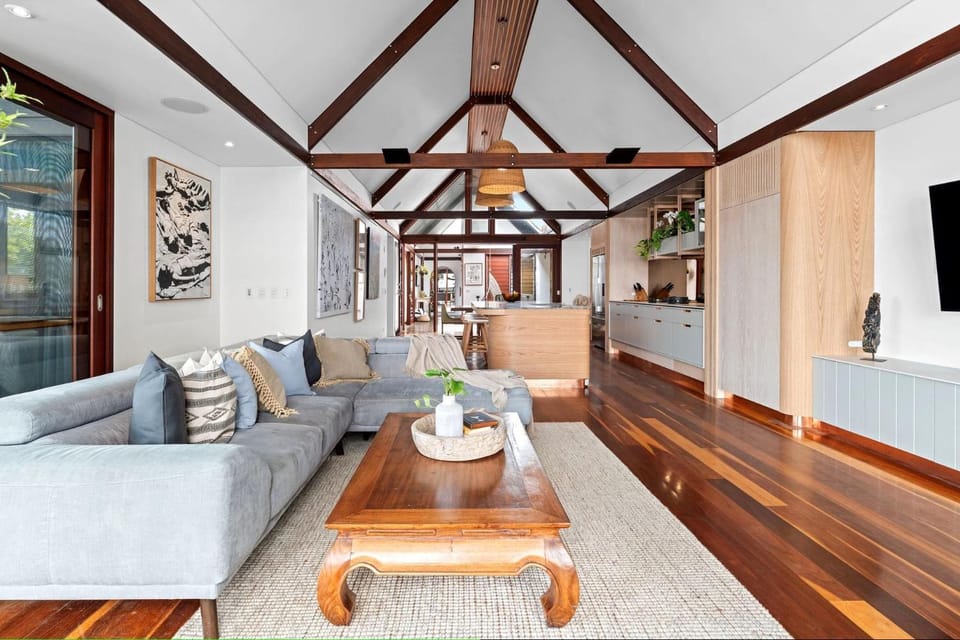 Luxury On The Bay 2 Apartment in Byron Bay