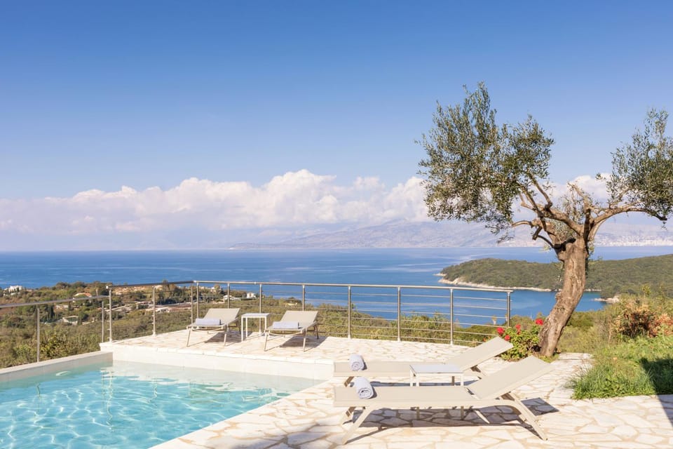 Sea view, Swimming pool