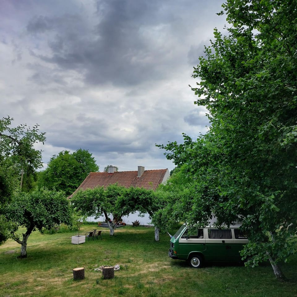 Property building, Spring, Natural landscape, BBQ facilities, Garden, Garden, View (from property/room), Garden view, Area and facilities, Area and facilities