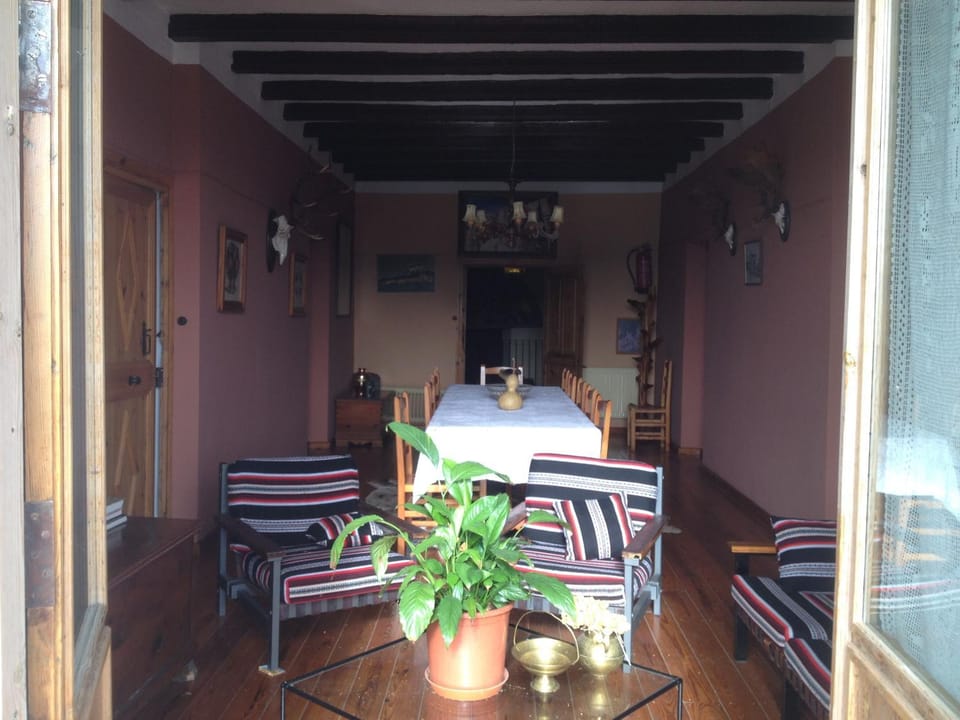 Lounge or bar