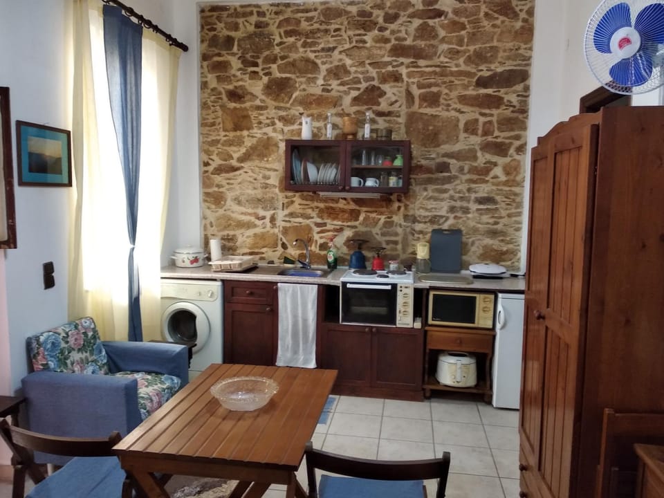 stone house classic Apartment in Decentralized Administration of the Aegean