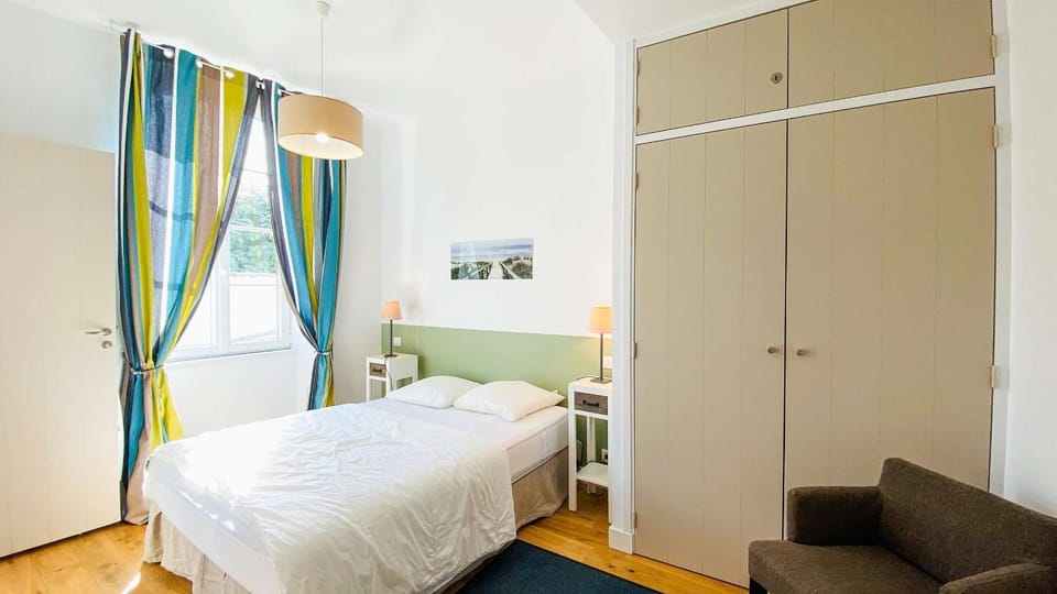 Bed, Photo of the whole room, Bedroom, wardrobe