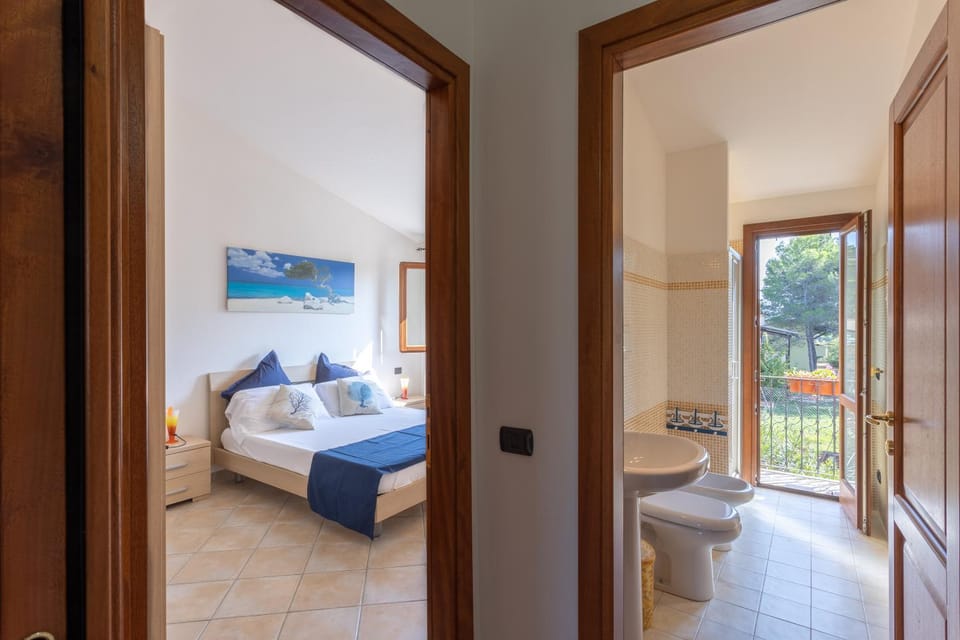Bathroom, Bedroom