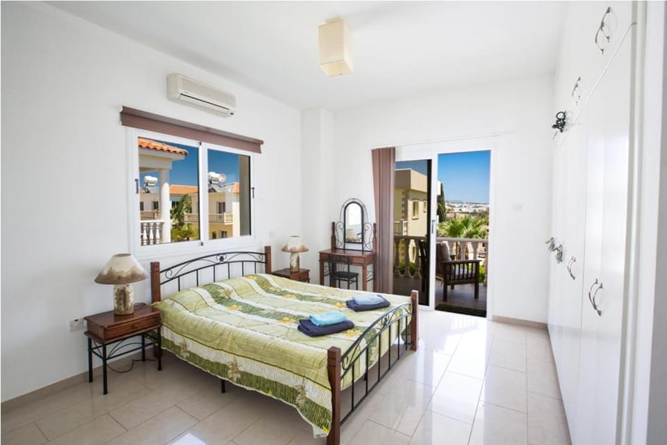 Carilisto Villas Big 4 Bedrooms in Center of Ayia Napa Villa in Ayia Napa