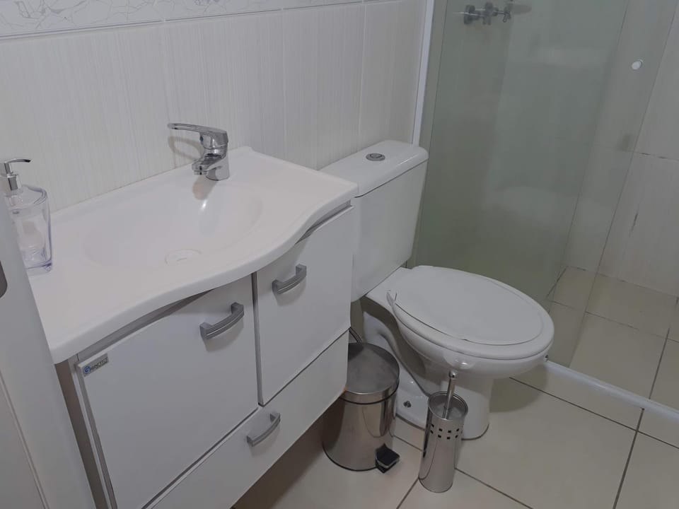 Apartamento Inteiro na Região nobre de Curitiba Apartment in Curitiba