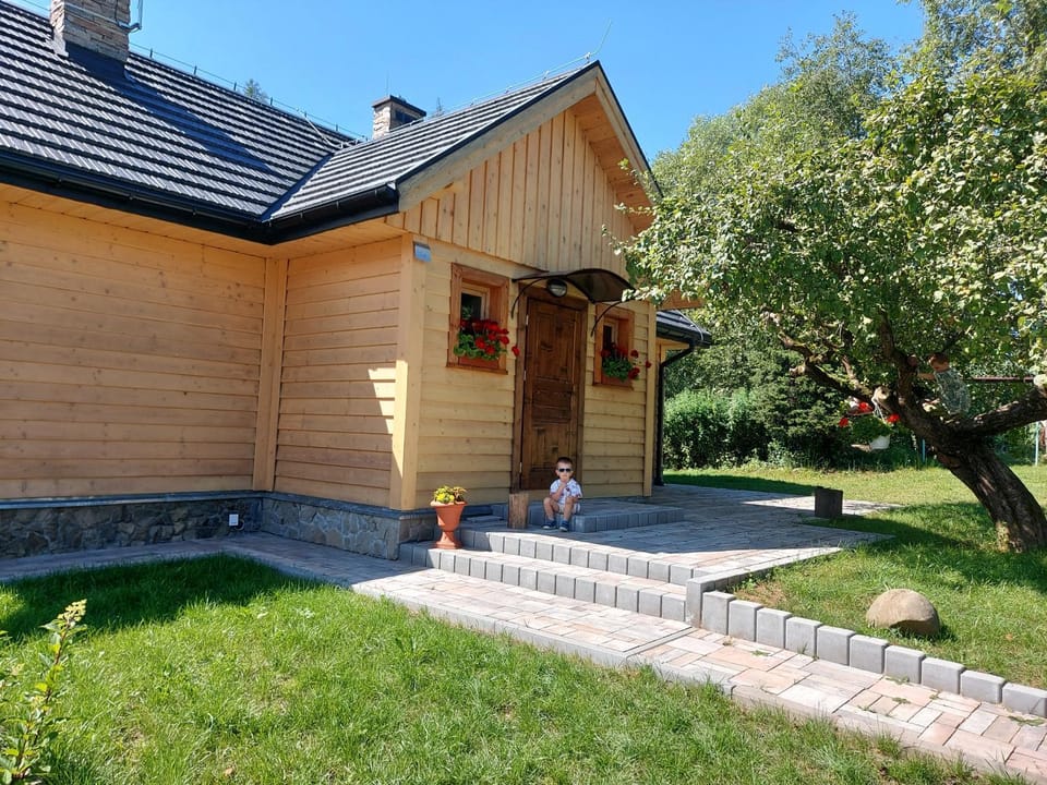 Tylicki Stary Dom House in Lesser Poland Voivodeship