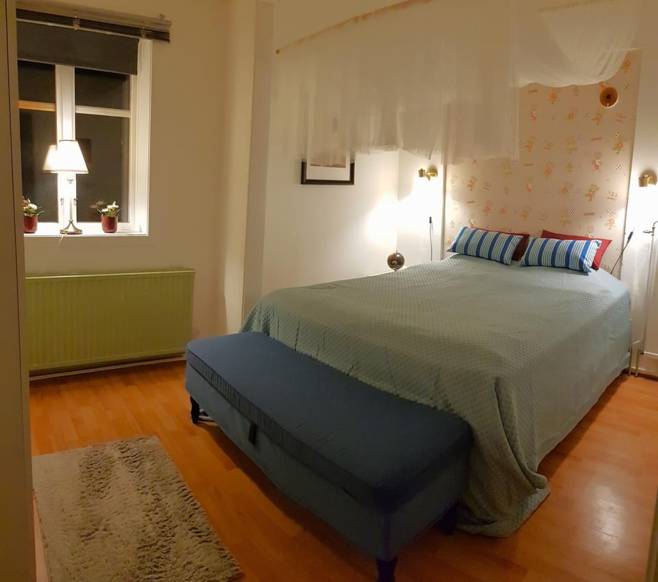 Bed, Bedroom, Sunrise, wardrobe