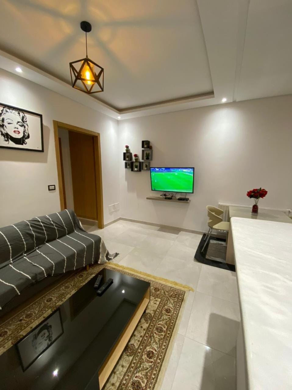 Communal lounge/ TV room, TV and multimedia, Living room