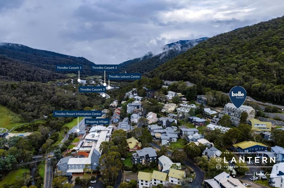 Neighbourhood, Area and facilities