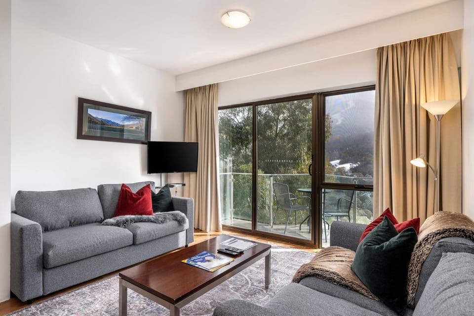 Balcony/Terrace, Living room