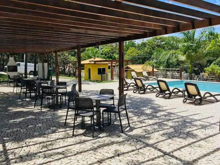 Restaurant/places to eat, Lounge or bar, Swimming pool