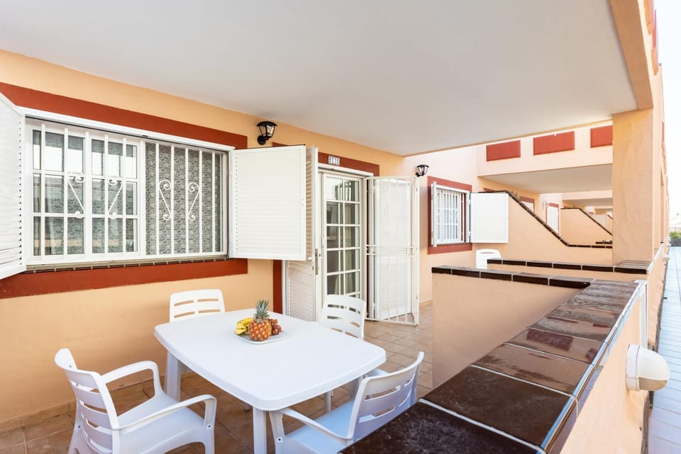 Home2Book Pool & Relax The Heights, Los Cristianos Apartment in Los Cristianos
