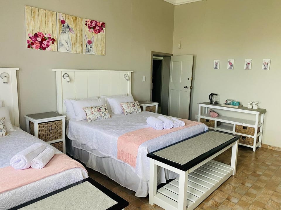 Shower, Toilet, Bed, BBQ facilities, Bathroom, TV and multimedia, Coffee/tea facilities, Other, Seating area, Bedroom, young children, older children, Family, towels, air conditioner