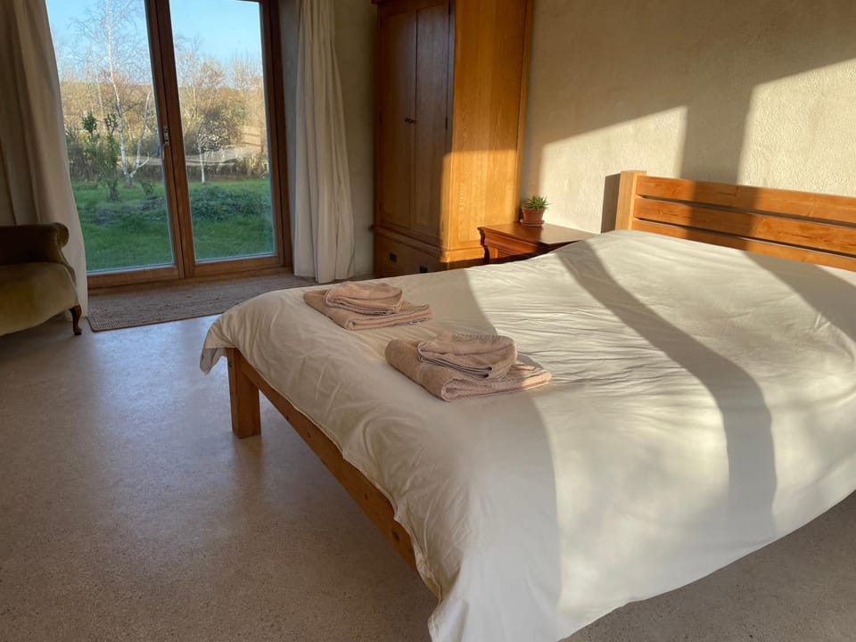Shortlake Cottage House in West Dorset District
