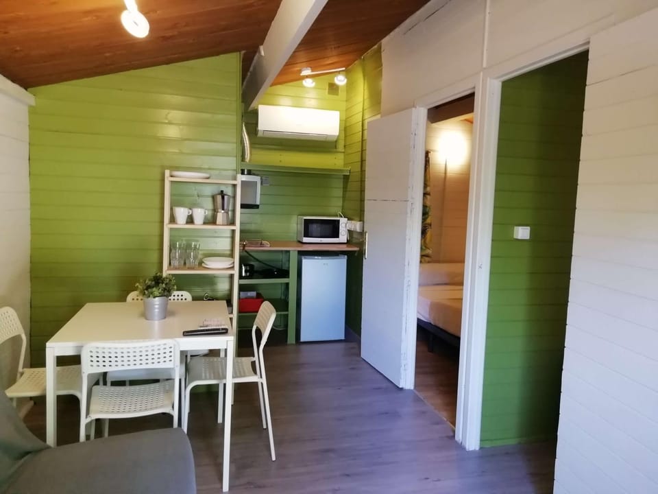 Camping la Pedrera Campground/ 
RV Resort in Vega Baja del Segura