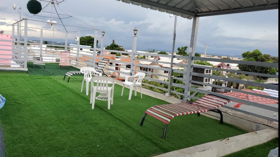 Santiago City Center Huge nice Apartment to stay rooftop to enjoy the city view Apartment in Santiago de los Caballeros