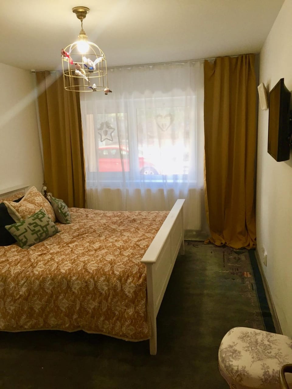 Bed, Bedroom