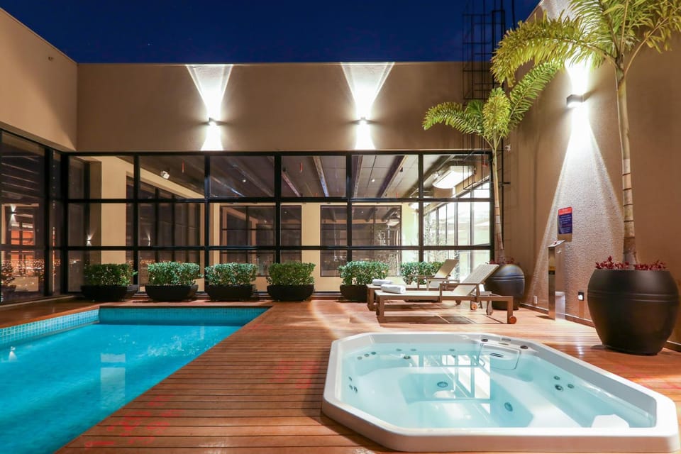 Balcony/Terrace, Swimming pool