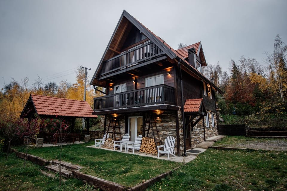 Property building, Garden, Garden view