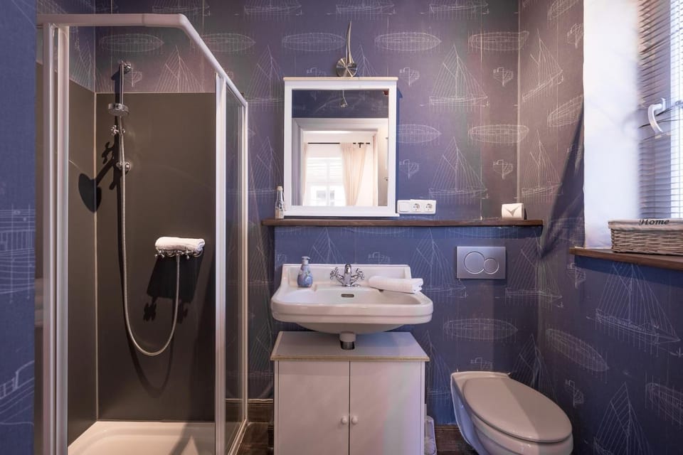 Lodge am Oxenweg - Zimmer 2 Vacation rental in Husum