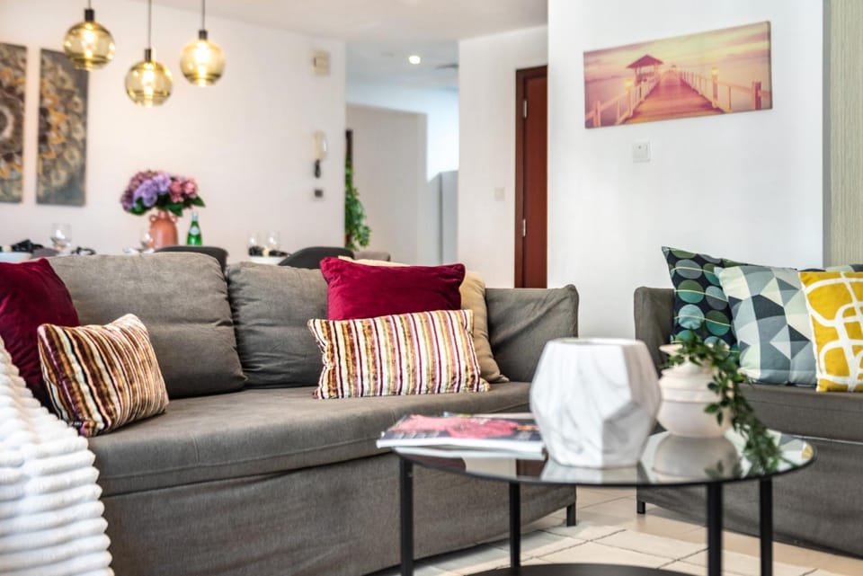 The Smart Concierge - Bahar 1 Apartment in Dubai