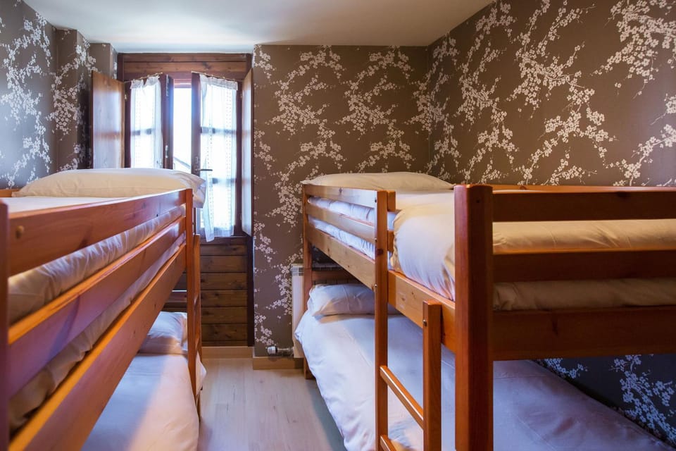 bunk bed
