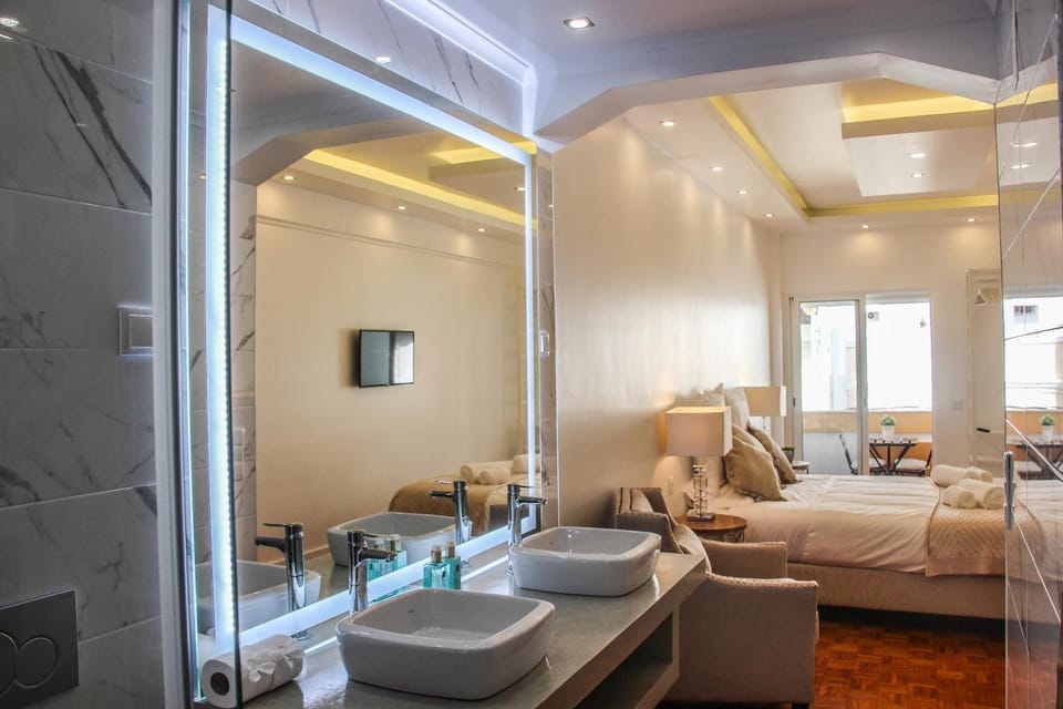Bed, Bathroom, Bedroom, Bath, towels