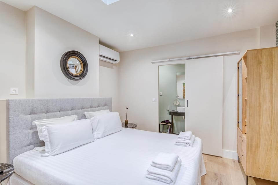 Toilet, Bathroom, Bedroom