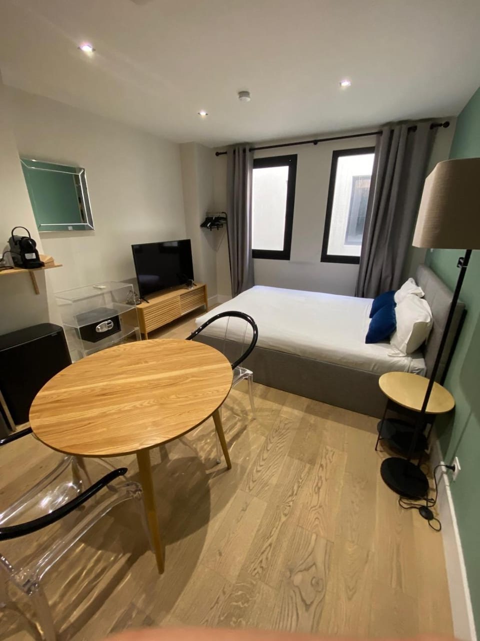 Appartements Emile Fourcand -Your Bordeaux Home Apartment in Bordeaux