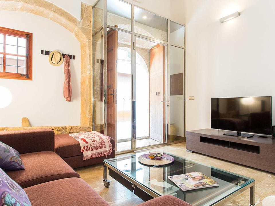 Town House Esglesia in Alcudia House in Alcúdia