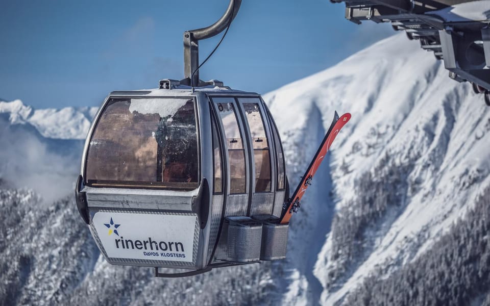Winter, Skiing
