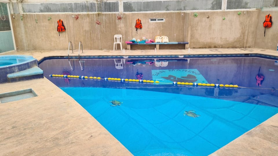 Swimming pool