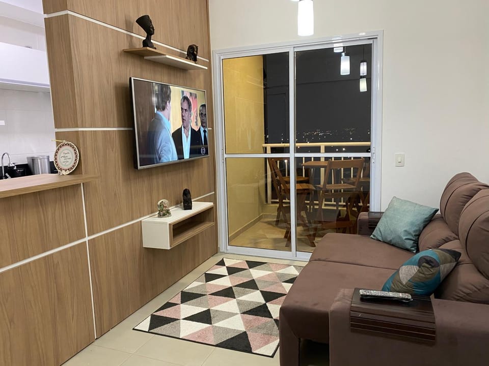Communal lounge/ TV room, TV and multimedia, Living room, Seating area