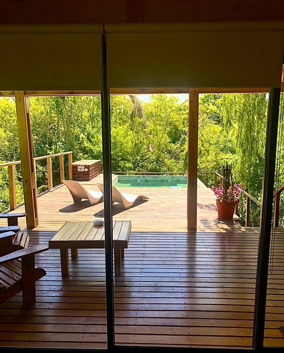 Solarium, Balcony/Terrace, Seating area, Swimming pool
