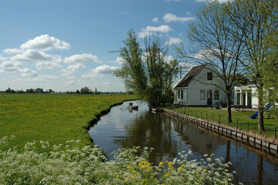 Property building, Facade/entrance, Spring, Day, Activities, On site, River view, River view, Area and facilities