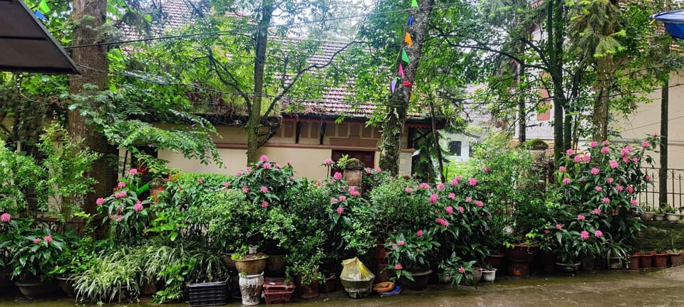 Quê Hương house Bed and Breakfast in Laos