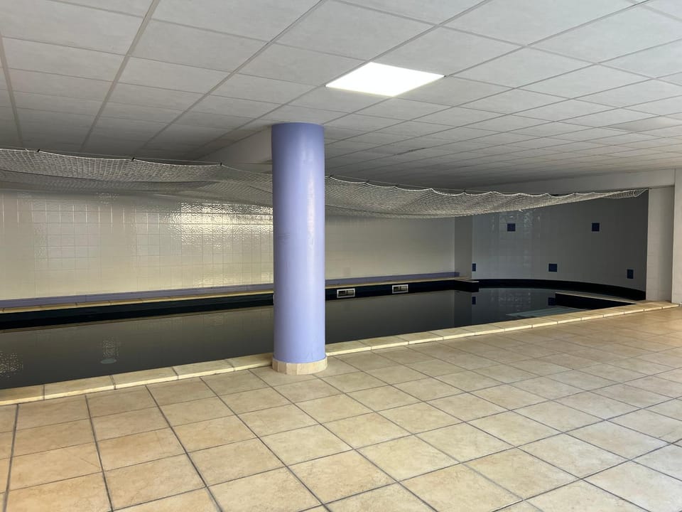 appartement 3 min a pied du centre d'Uzès parking piscine Apartment in Uzes