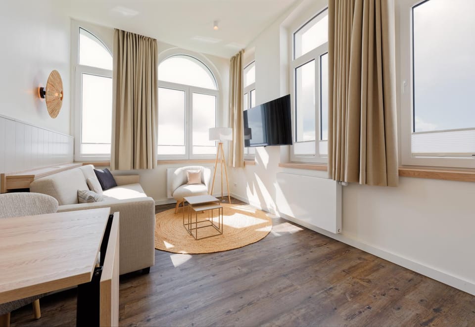 Living room, Sea view