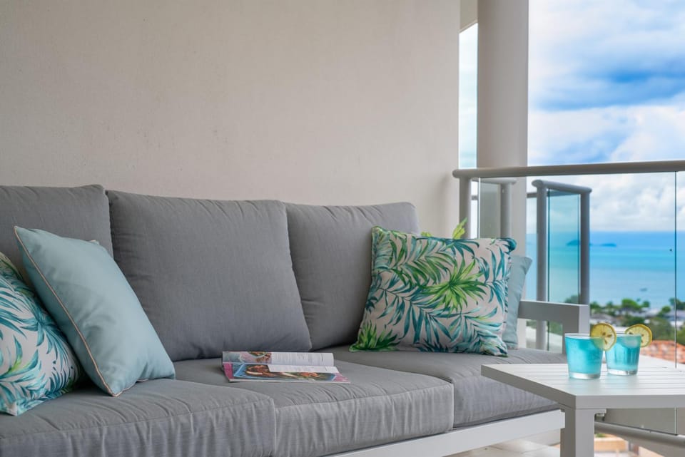 Sun View On Seaview - Airlie Beach Apartment in Airlie Beach