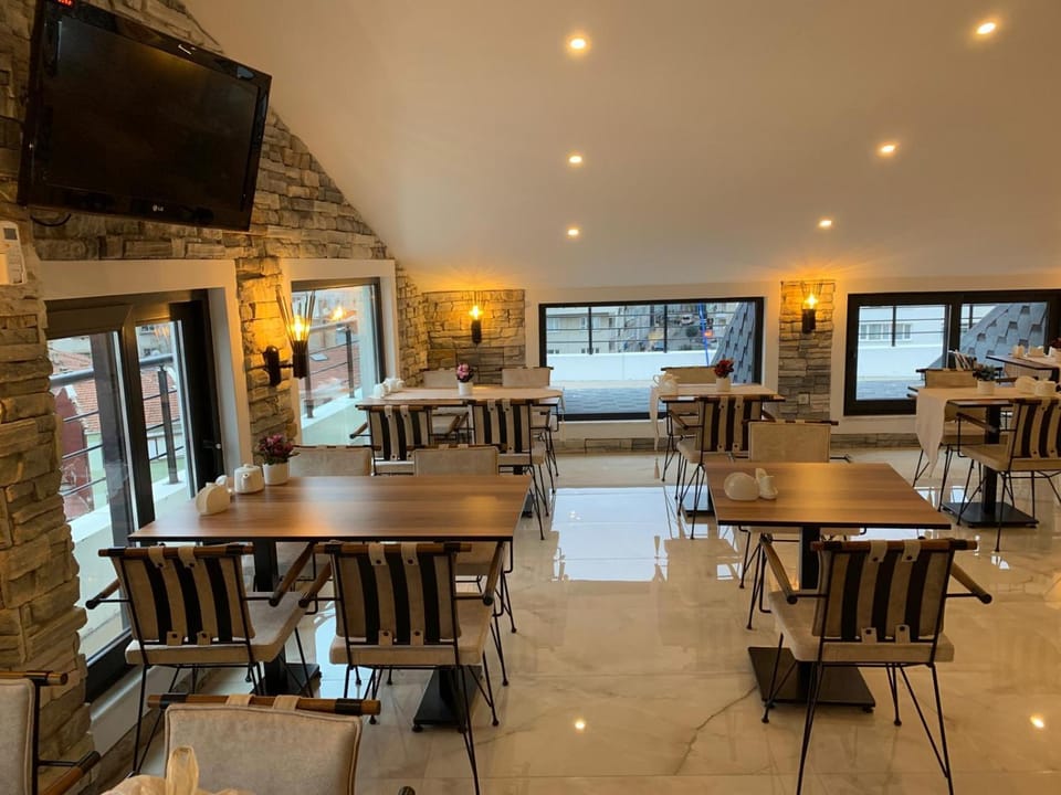 Restaurant/places to eat, Breakfast