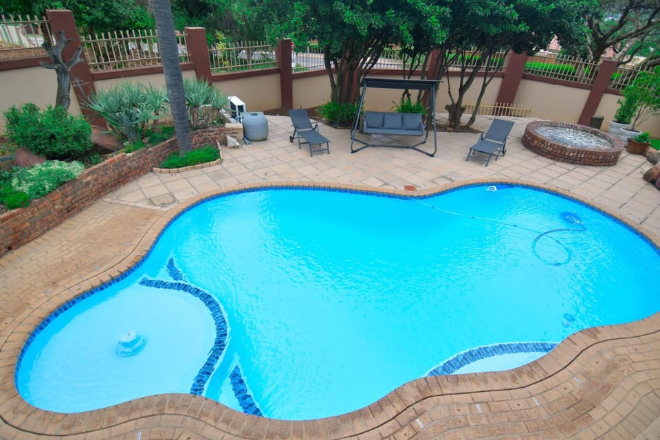 Pool view, Swimming pool, Swimming pool