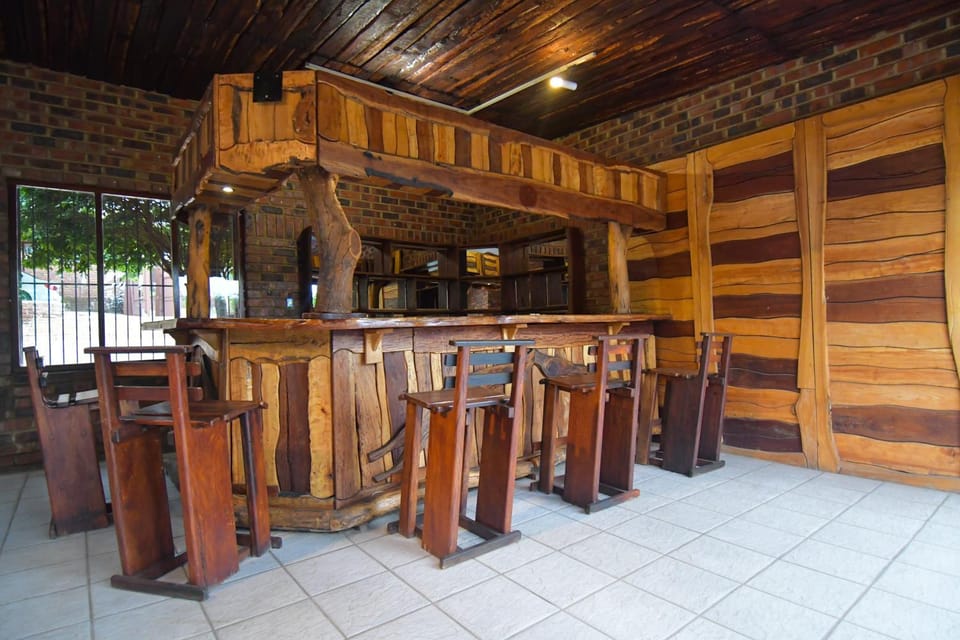 Lounge or bar