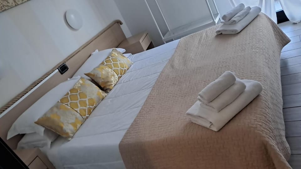 Hotel Garisenda sul Lungomare Riccione B&BRUNCH Hotel in Riccione