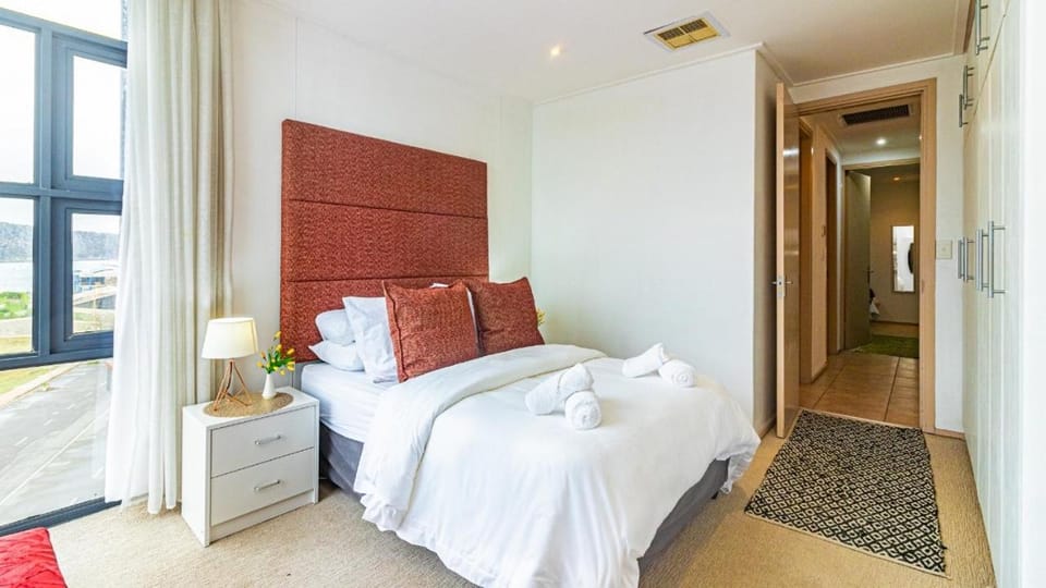 Point bay Apartment in Durban